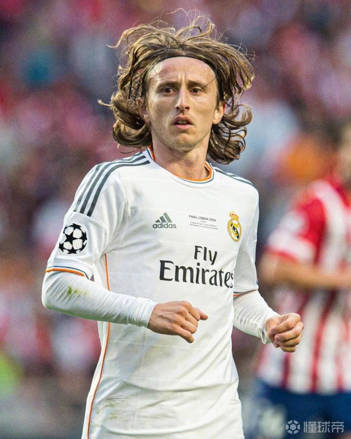 体图：种种迹象表明埃姆雷-詹将会与多特蒙德续约并留队